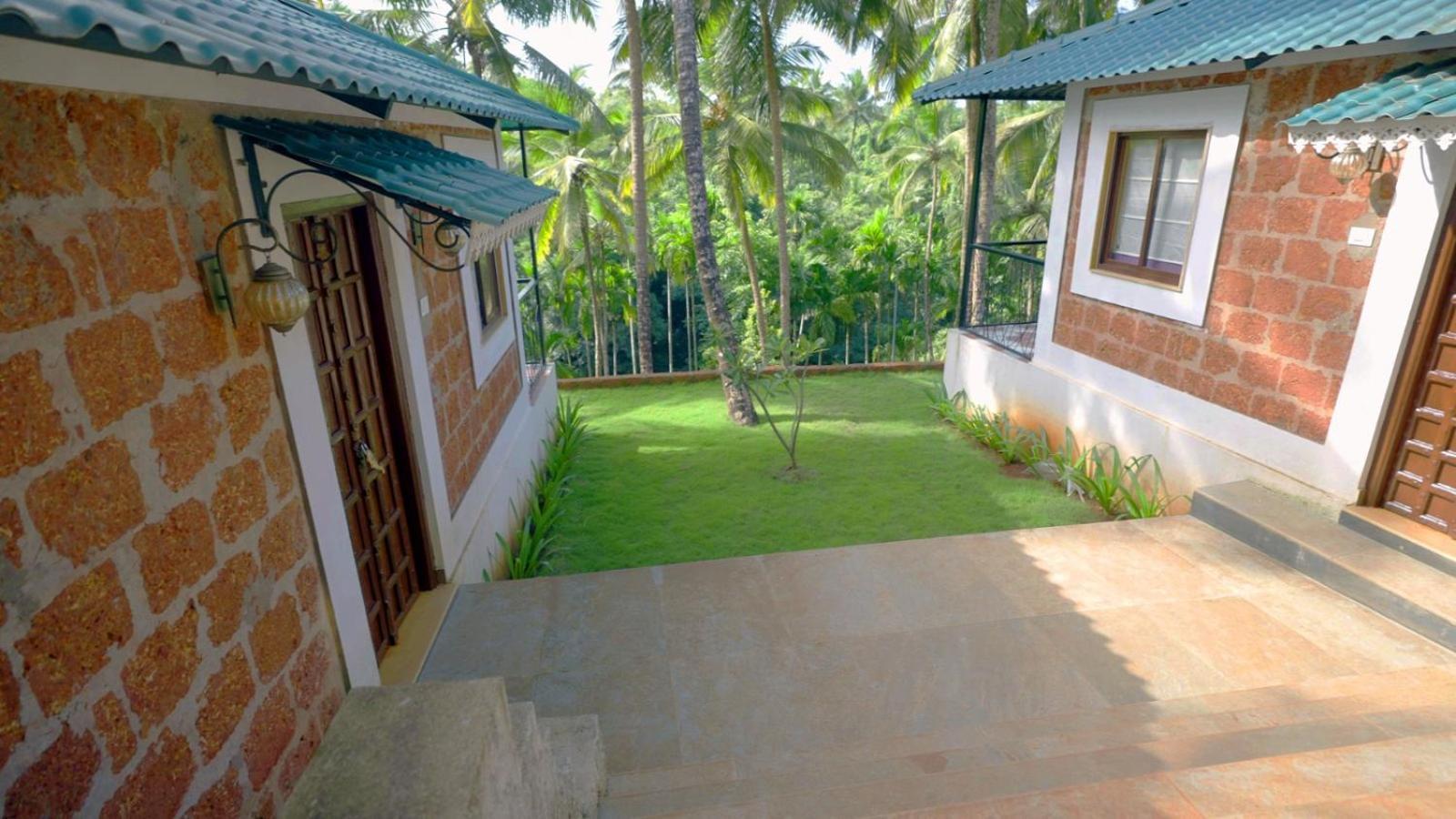 Atmani Waterfront Resort Cola Ngoại thất bức ảnh